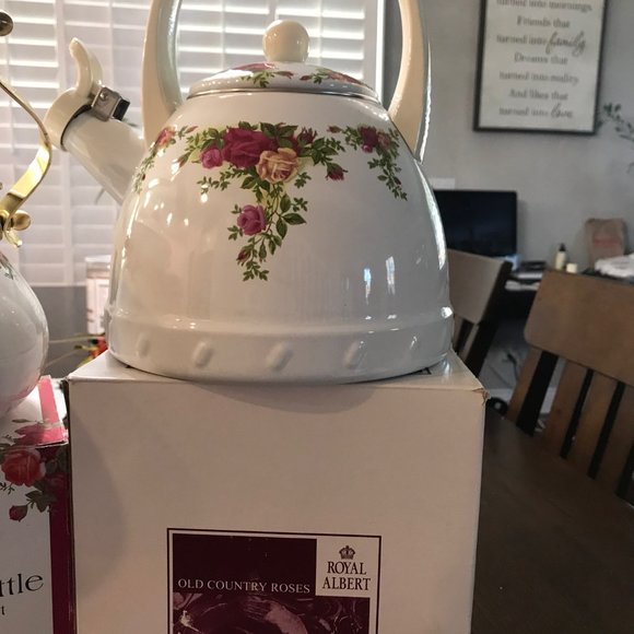 Royal Albert Dining Royal Albert Old Country Rose Tea Kettle Poshmark